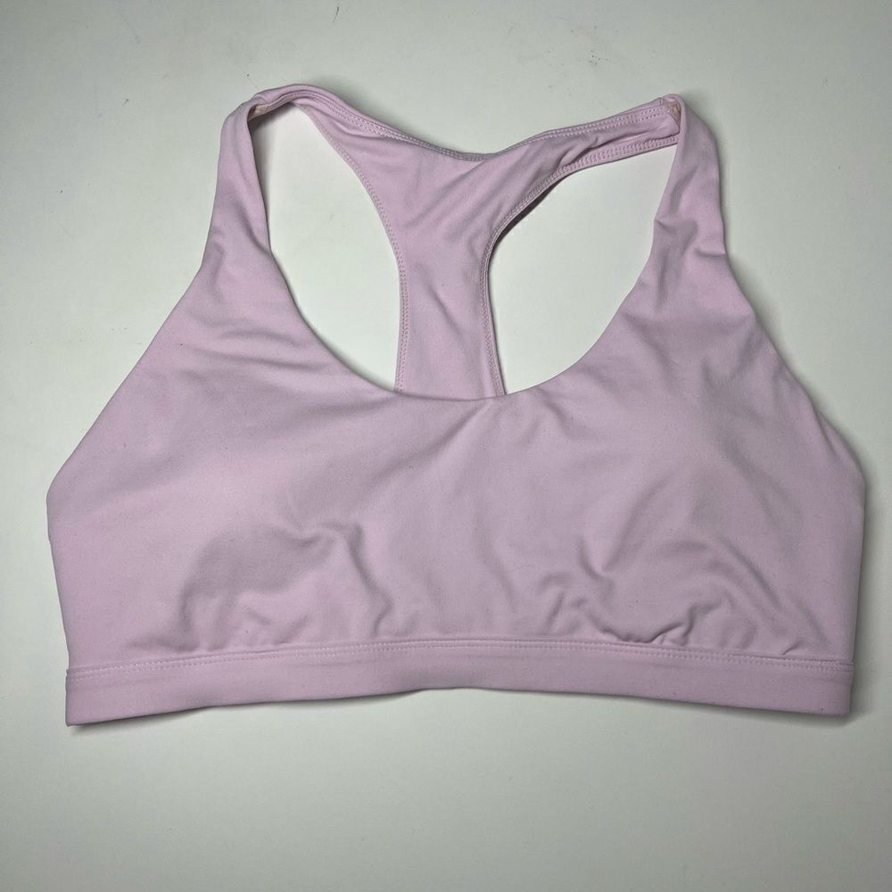 Fabletics Free To Be Elevated Bra *Light Support Nordic Pink V back Size M